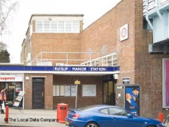 Ruislip Manor Station image