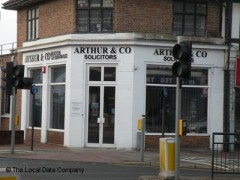 Arthur & Co image
