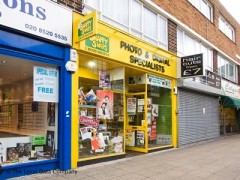 Snappy Snaps image