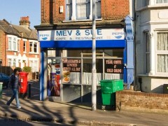 Mev & Sue image