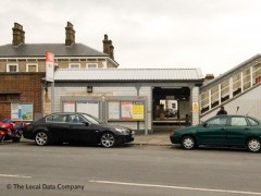 Teddington Station image