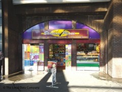 Station Place image