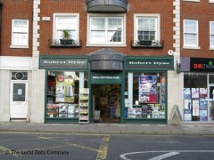 Robert Dyas image