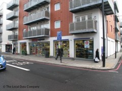 Tesco Express image