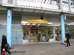 London Express image