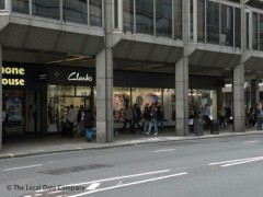 clarks victoria opening times