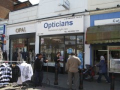 Opticians image