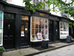 Amuti Art Gallery & Bookshop image
