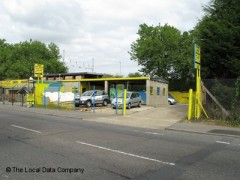 Hand Car Wash image