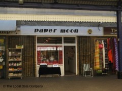 Paper Moon image