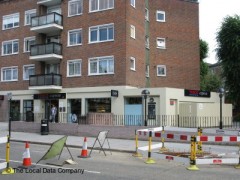 Tesco Express image