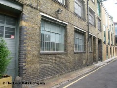 Helen Yardley image