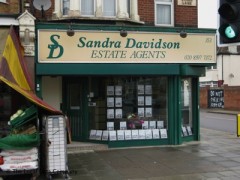 Sandra Davidson image