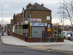 M O T Centre image