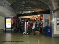 Travellers Luggage image