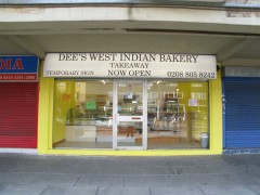 Dee's West Indian Bakery image