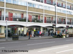 Tesco Express image