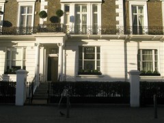 Santi Skin Spa London image