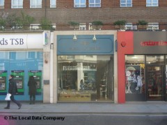 Pied A Terre image