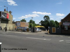 Hand Car Wash image