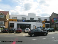 Halfords Autocentre image
