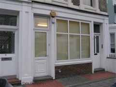 Oliver Plummer & Co image