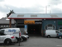 Halfords Autocentre image