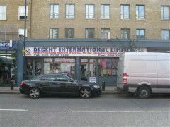 Decent International image