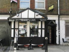 Yummy's Cafe image