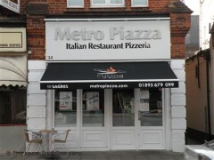 Metro Piazza image