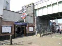 Canons Park Underground Station image