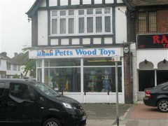 Petts Wood Toys image