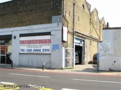 Clapton Accident Repairs image