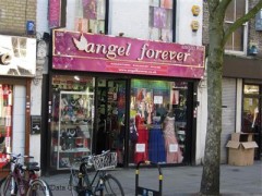 Fonthill Road, Finsbury Park Shops ...