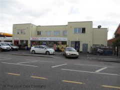 Tesco Express image