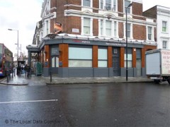 Tesco Express image