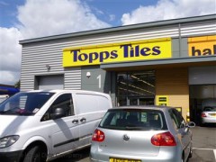 Topps Tiles image