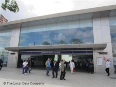 Shepherd's Bush Mainline Station image