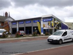 Universal Tyres image