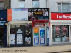 Lisa's Nail Bar image
