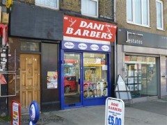 Dani Barbers image