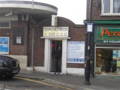 Elm Park Minicabs image