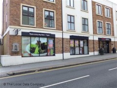 Tesco Express image