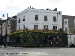 The Hemingford Arms image