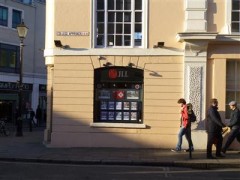 JLL image