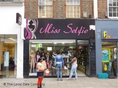 Miss Selfie image