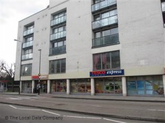 Tesco Express image