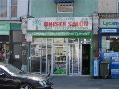 Green Tree Unisex Salon image