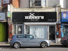 Henry's Unisex Salon image
