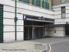 Q-Park image